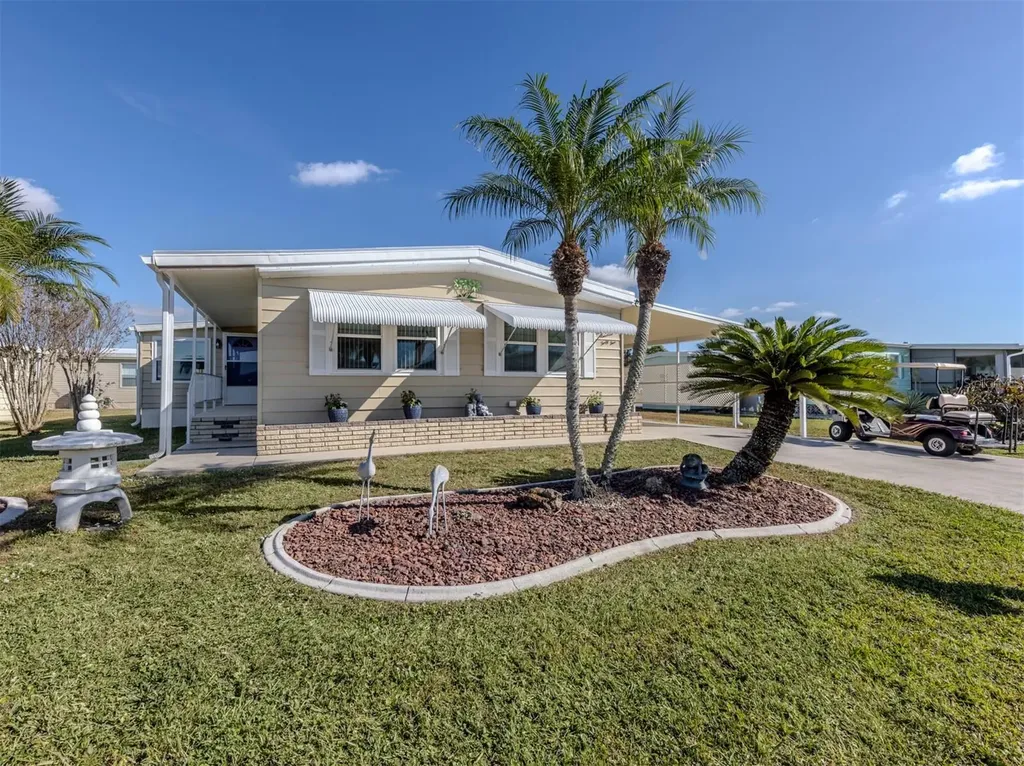 145 Seaward Way North Port FL 34287