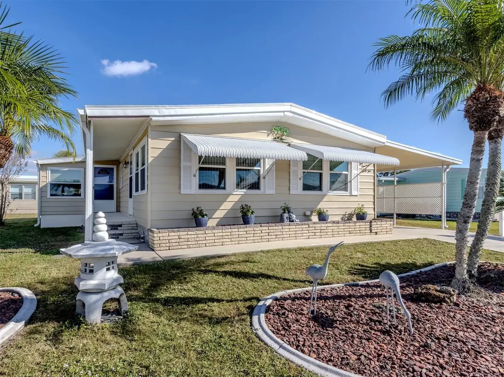 145 Seaward Way North Port FL 34287