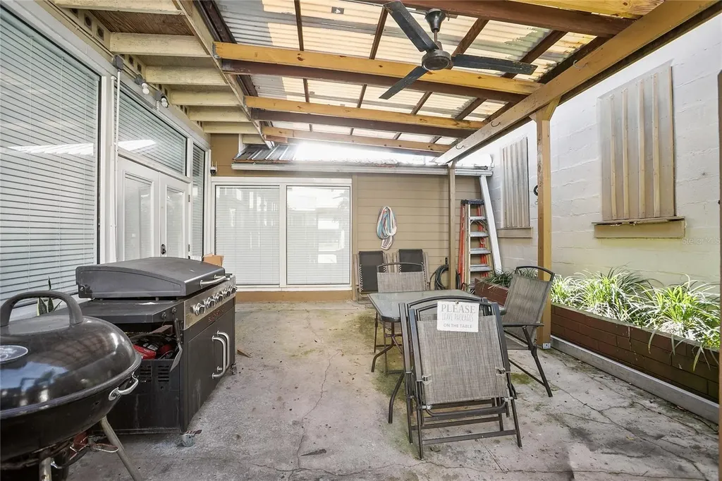 128 E Rich Avenue Deland FL 32724