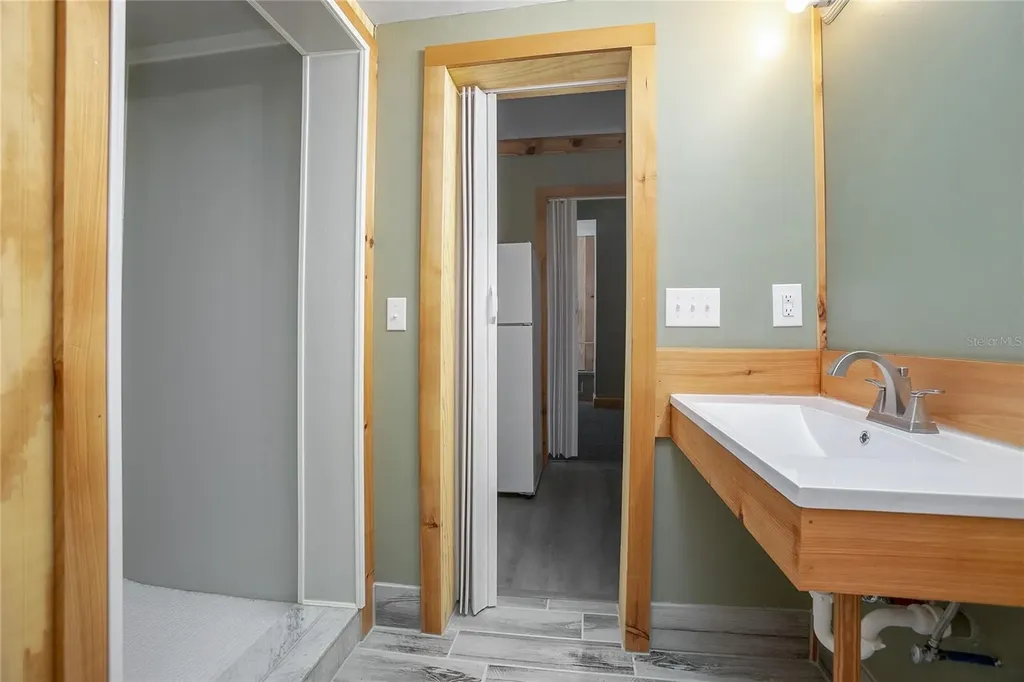 128 E Rich Avenue Deland FL 32724