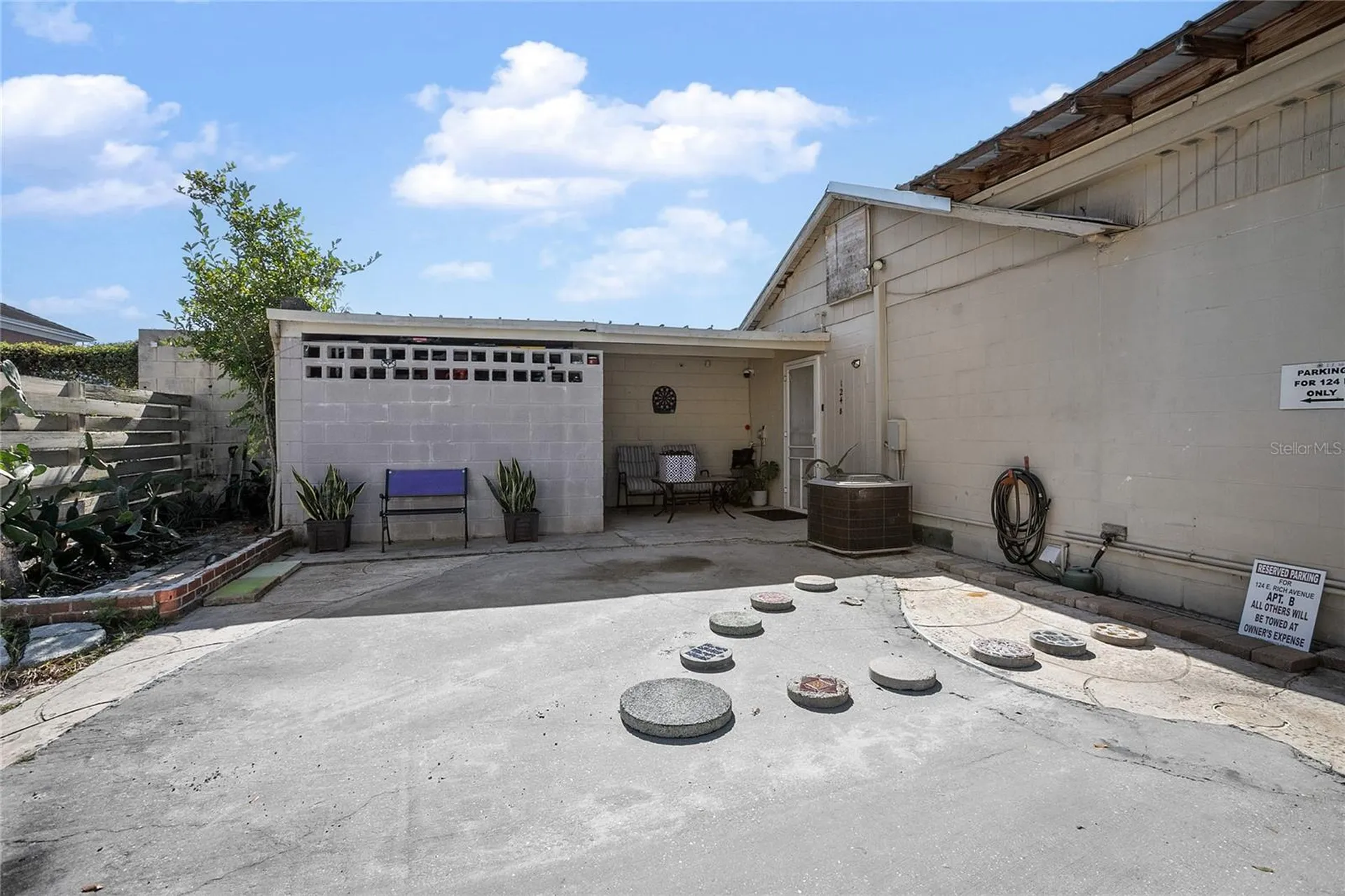 128 E Rich Avenue Deland FL 32724