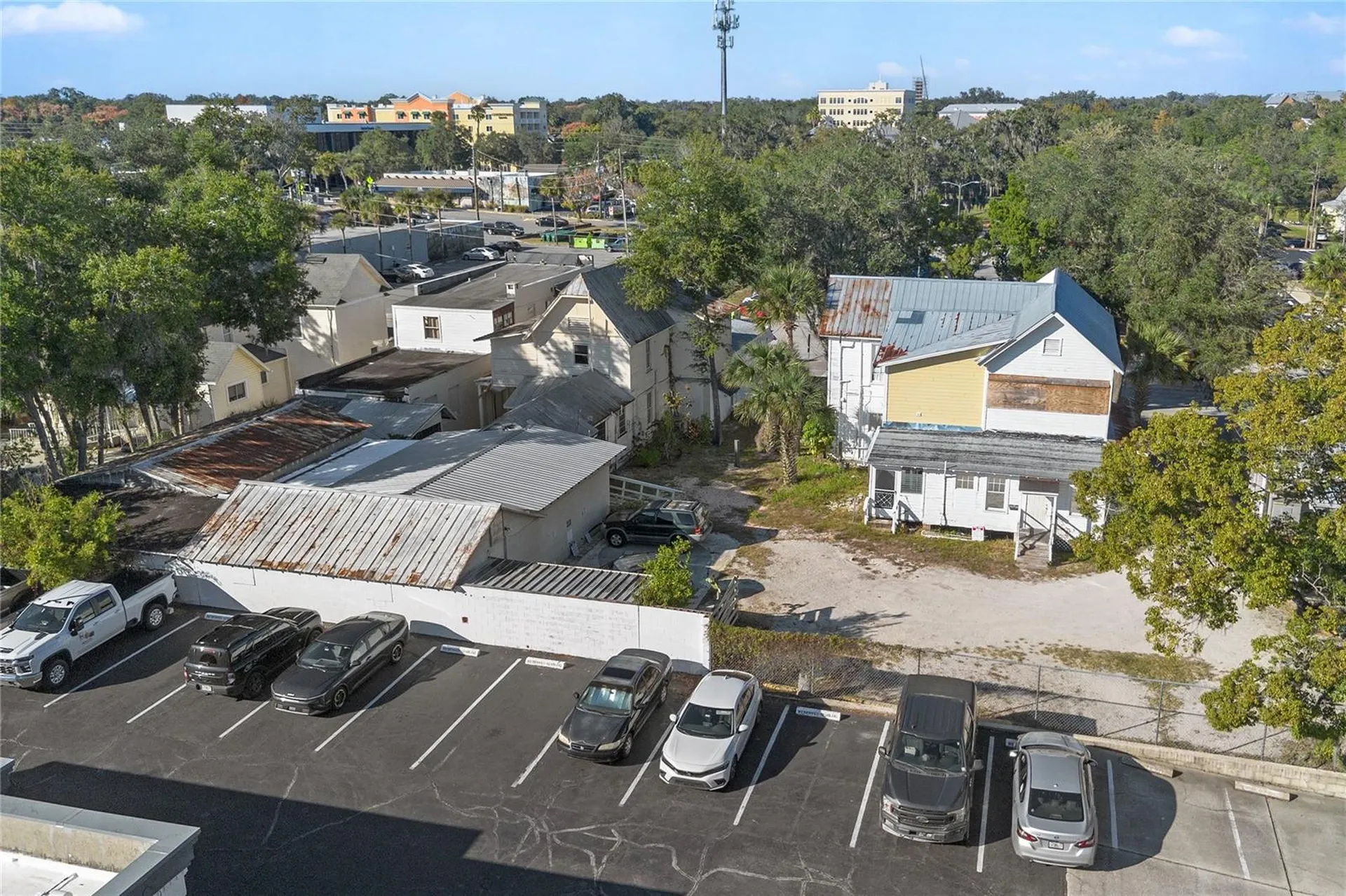 128 E Rich Avenue Deland FL 32724