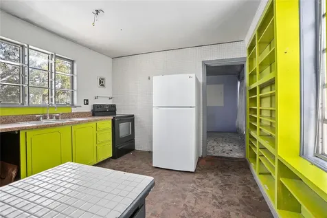 128 E Rich Avenue Deland FL 32724