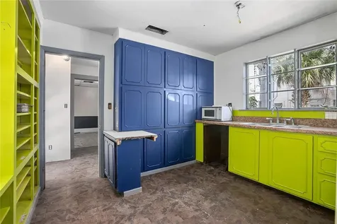 128 E Rich Avenue Deland FL 32724