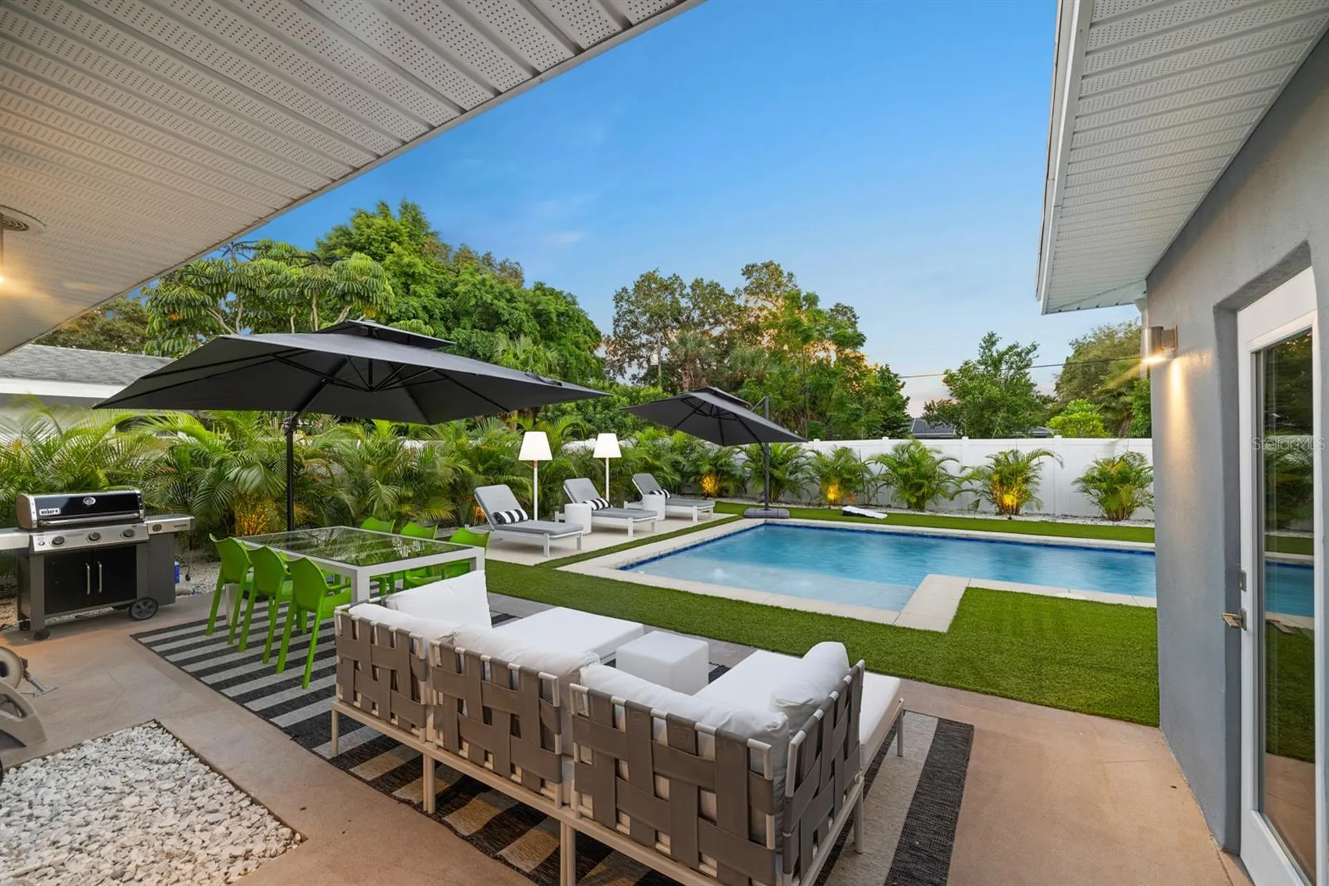 2160 Sunnyside Place Sarasota FL 34239