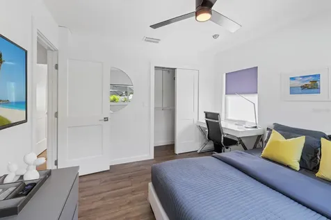 2160 Sunnyside Place Sarasota FL 34239