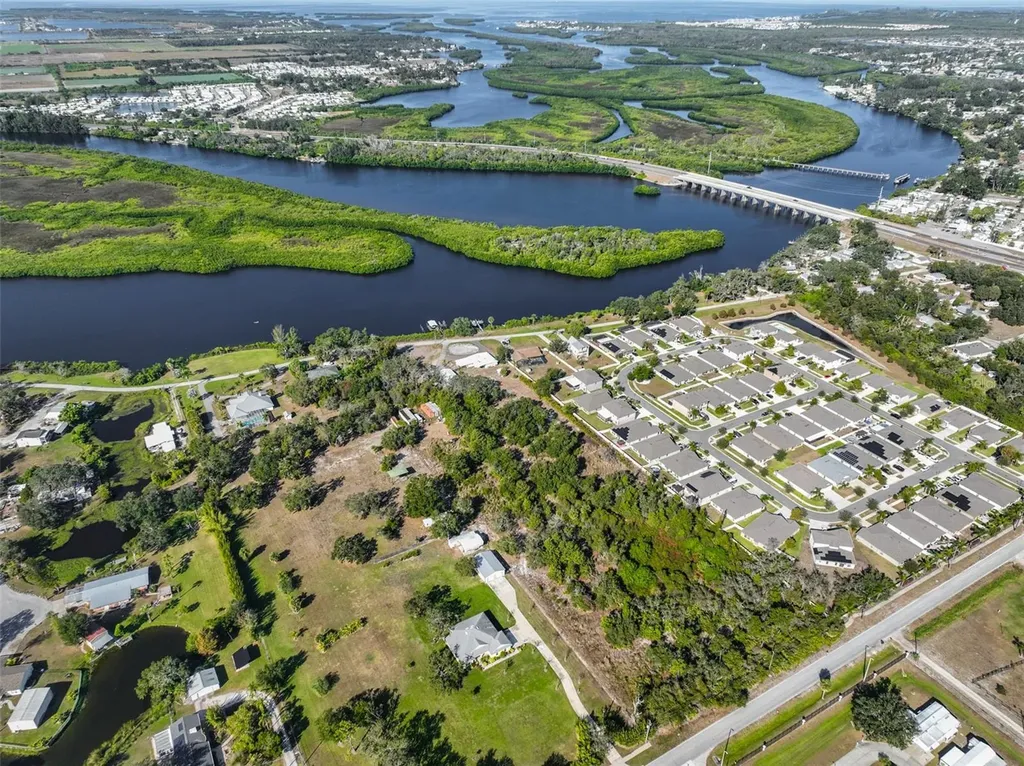 1706 Saffold Park Drive Ruskin FL 33570