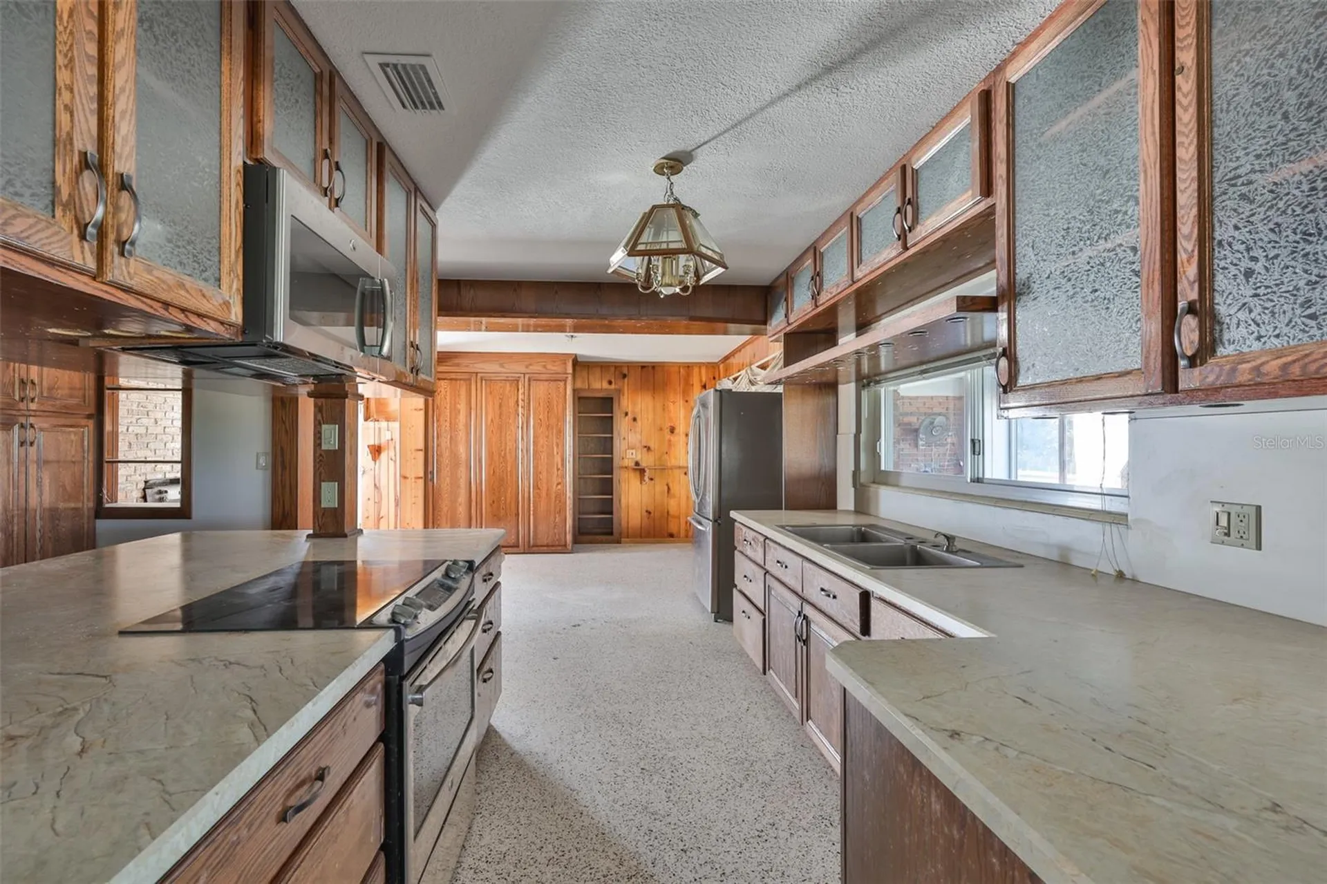 1706 Saffold Park Drive Ruskin FL 33570