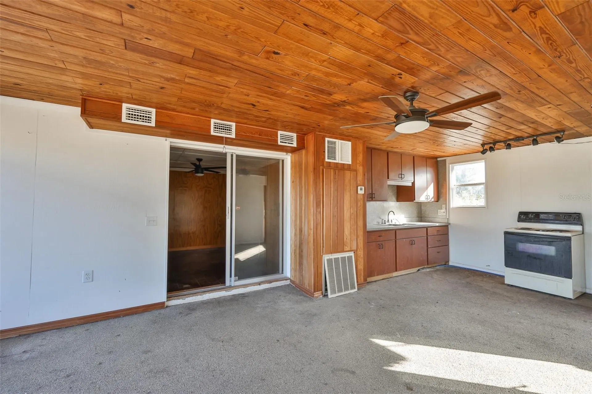 1706 Saffold Park Drive Ruskin FL 33570