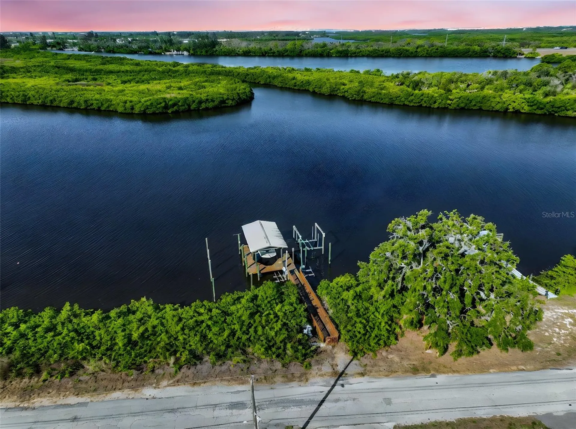 1706 Saffold Park Drive Ruskin FL 33570