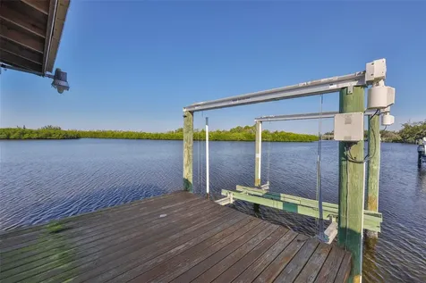 1706 Saffold Park Drive Ruskin FL 33570