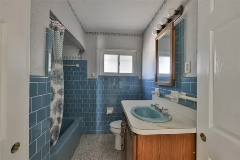 1706 Saffold Park Drive Ruskin FL 33570