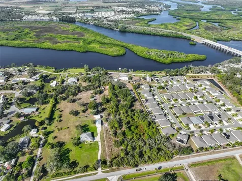 1706 Saffold Park Drive Ruskin FL 33570