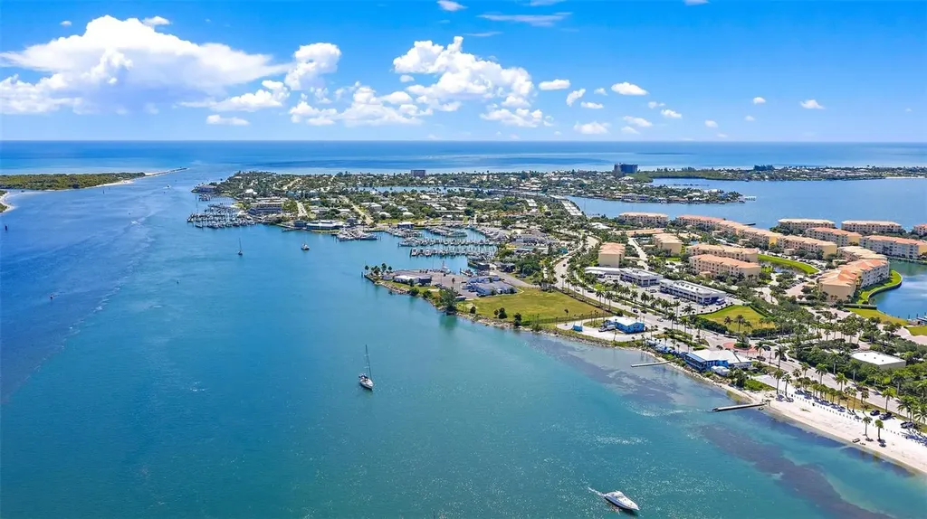 901 S Ocean Drive Fort Pierce FL 34949