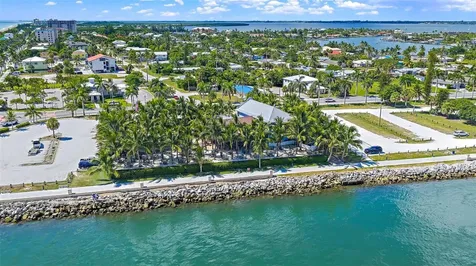 901 S Ocean Drive Fort Pierce FL 34949