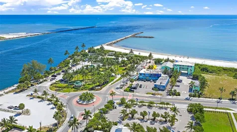 901 S Ocean Drive Fort Pierce FL 34949