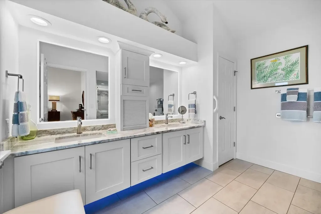 71 Tidy Island Boulevard Bradenton FL 34210