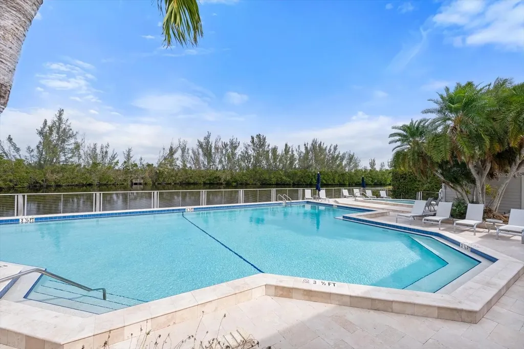 71 Tidy Island Boulevard Bradenton FL 34210