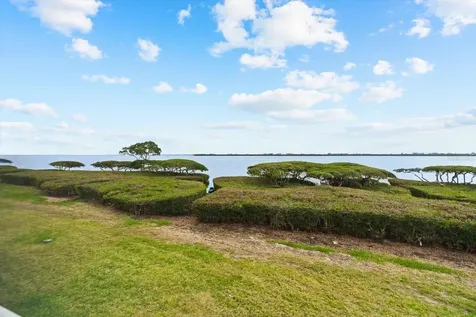 71 Tidy Island Boulevard Bradenton FL 34210