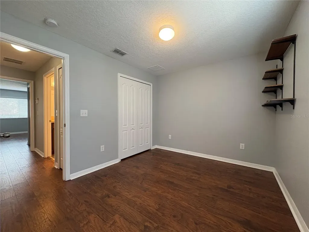 2427 Willimette Drive Wesley Chapel FL 33543