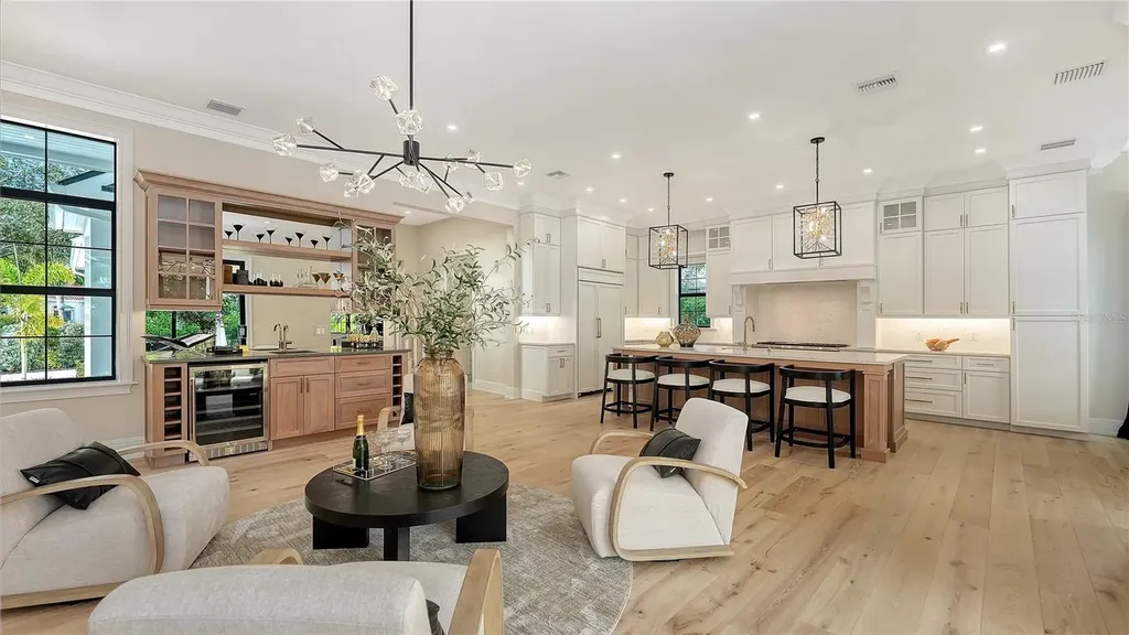 656 Tropical Circle Sarasota FL 34242