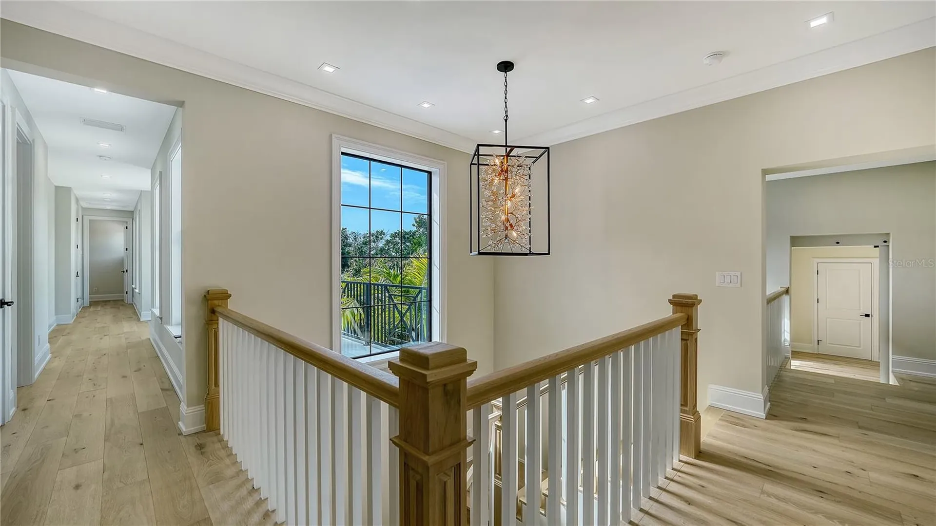 656 Tropical Circle Sarasota FL 34242