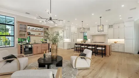 656 Tropical Circle Sarasota FL 34242