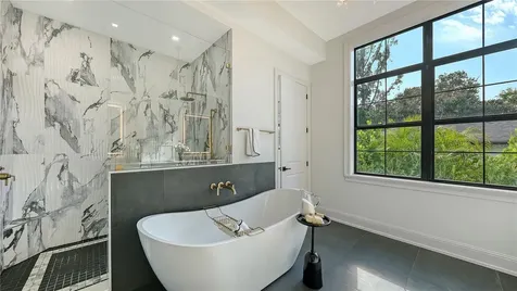 656 Tropical Circle Sarasota FL 34242