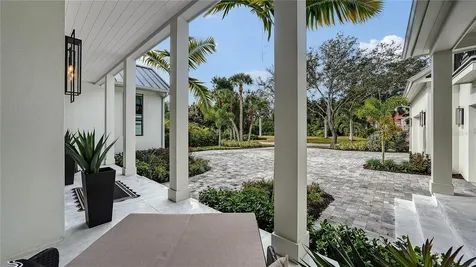 656 Tropical Circle Sarasota FL 34242