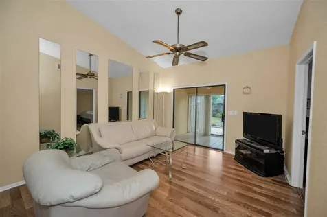11511 113th Street Largo FL 33778