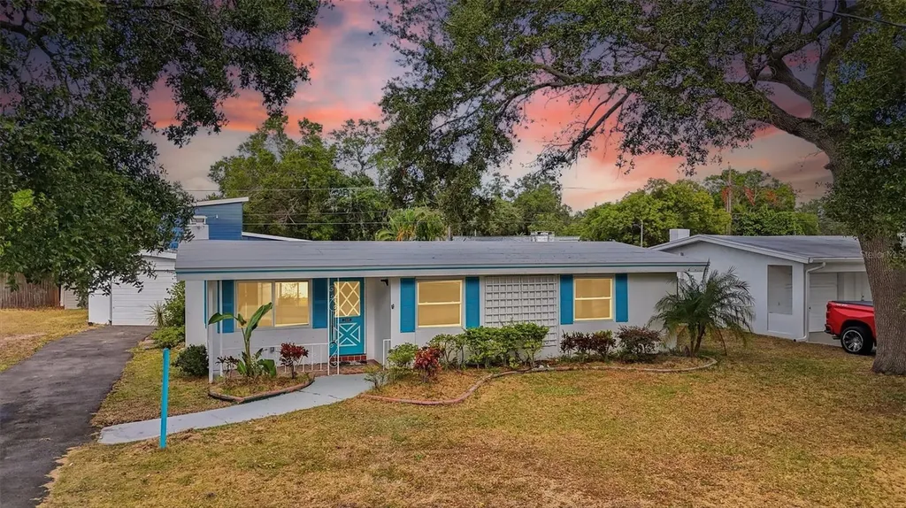 2446 Shelley Street Clearwater FL 33765