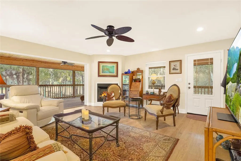 122 Drayton Island Road Georgetown FL 32139