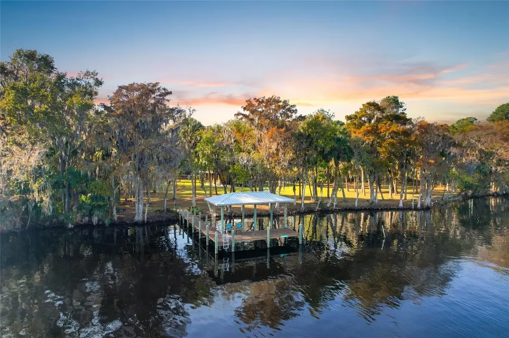 122 Drayton Island Road Georgetown FL 32139