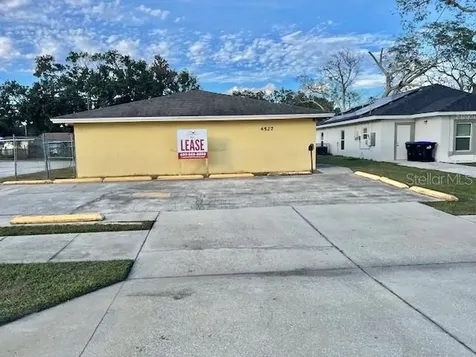 4527 Carter Street Orlando FL 32811