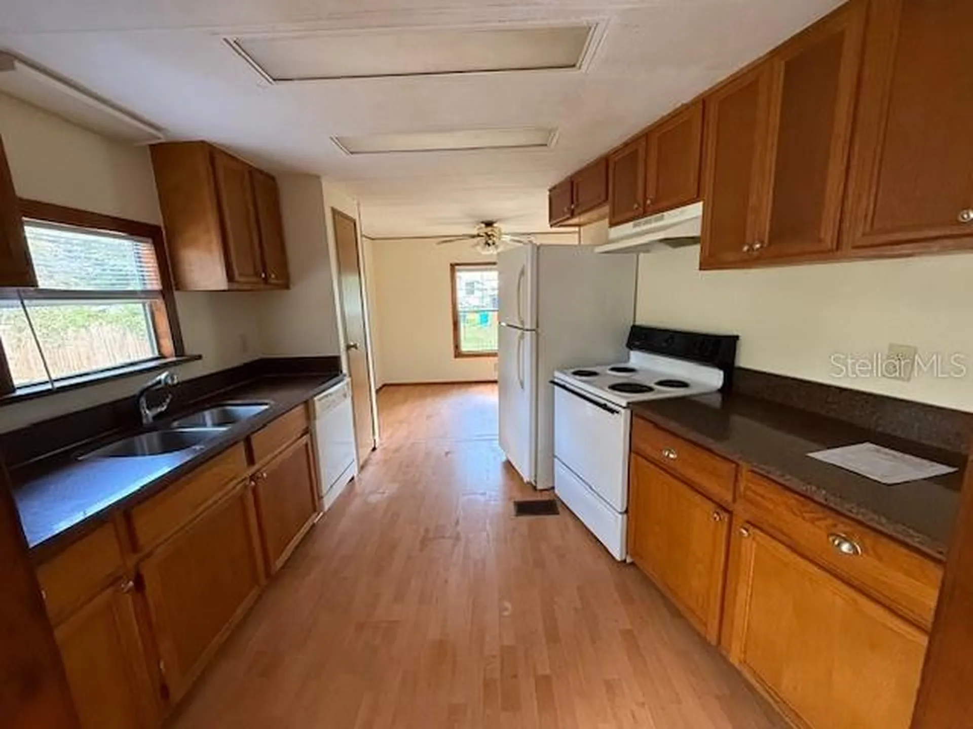 10859 SE 131st Place Ocklawaha FL 32179