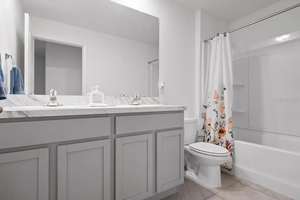 2986 Great Abaco Way Bradenton FL 34208