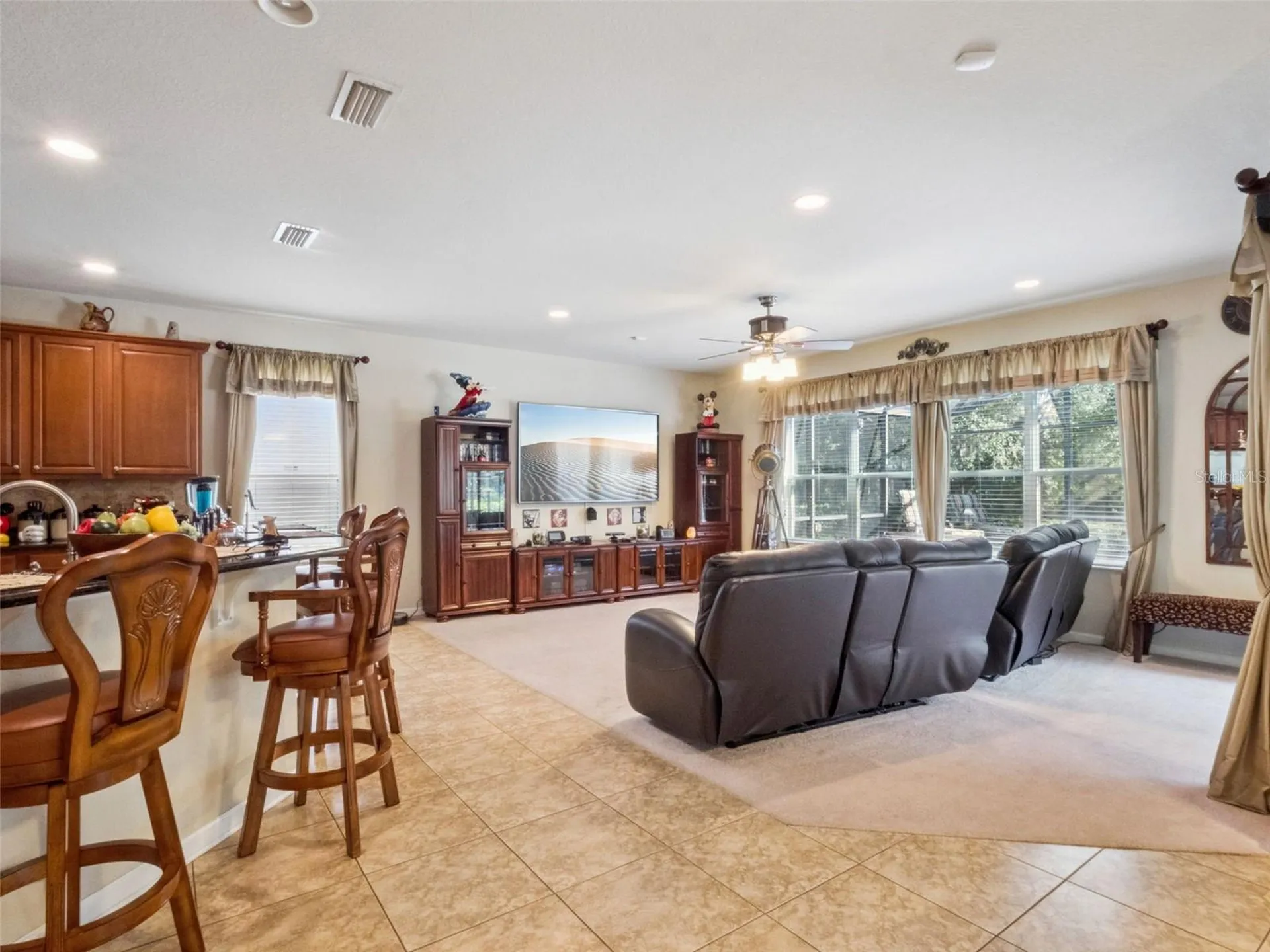 7991 Esta Lane Orlando FL 32827