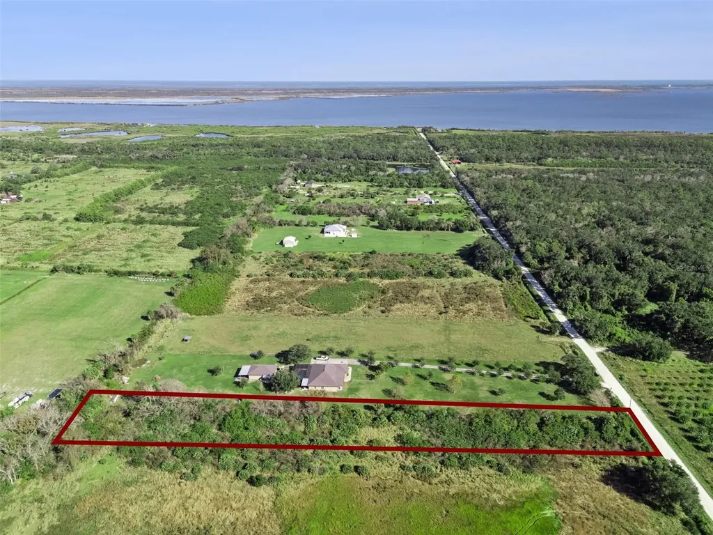 0 Huntington Avenue Mims FL 32754
