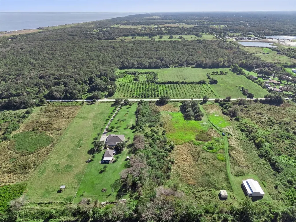 0 Huntington Avenue Mims FL 32754