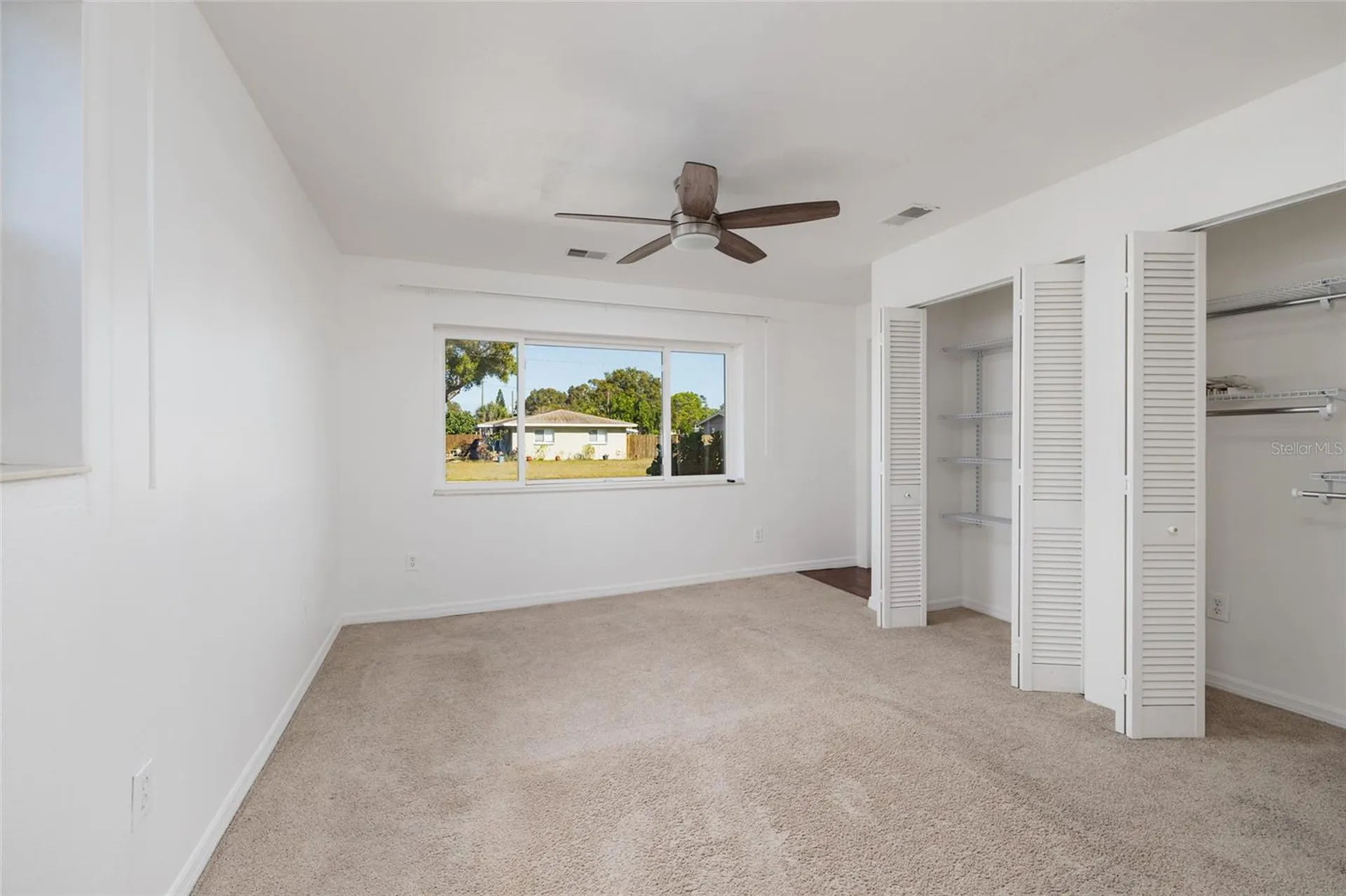 704 72nd Avenue N St Petersburg FL 33702