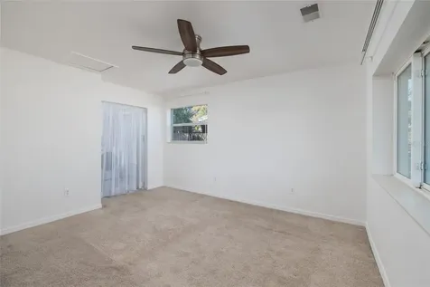 704 72nd Avenue N St Petersburg FL 33702