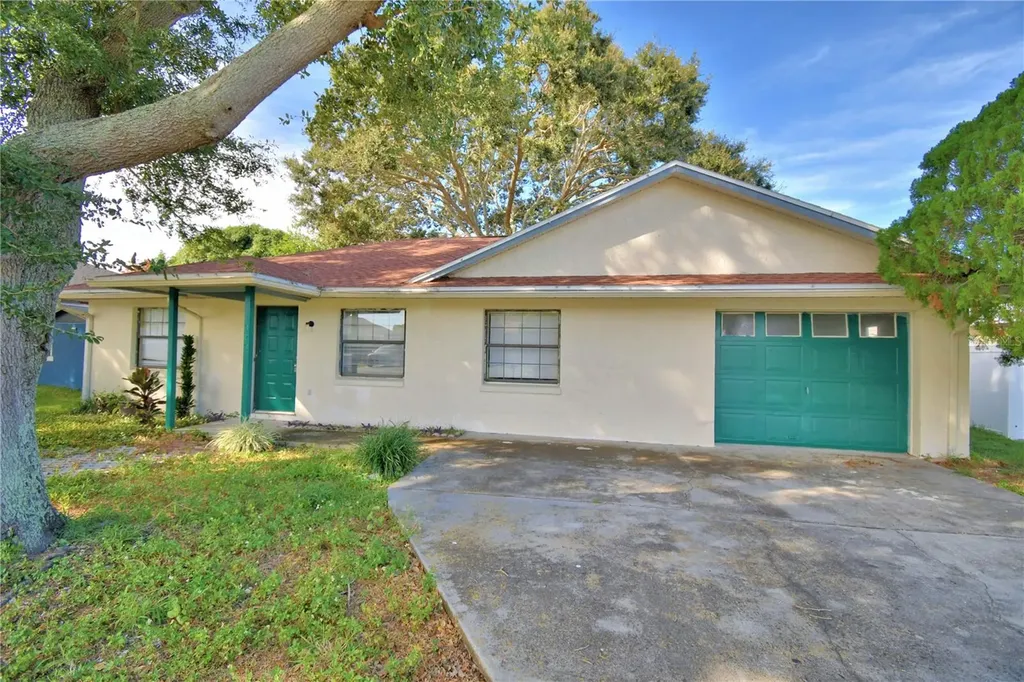 373 Lake Daisy Circle Winter Haven FL 33884
