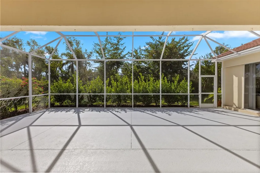6840 Coyote Ridge Court Bradenton FL 34201