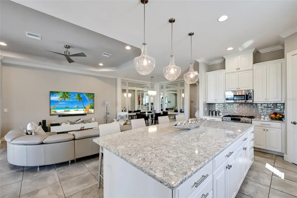 13204 Sorrento Way Lakewood Ranch FL 34211