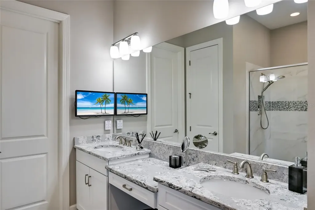 13204 Sorrento Way Lakewood Ranch FL 34211