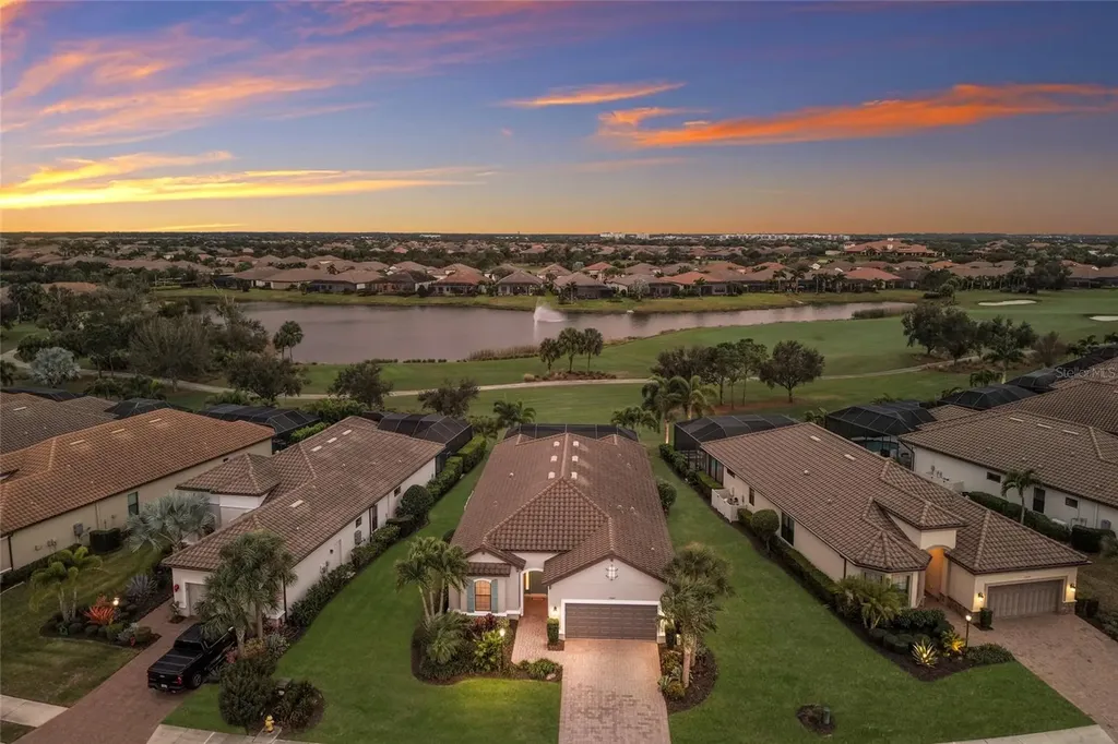 13204 Sorrento Way Lakewood Ranch FL 34211