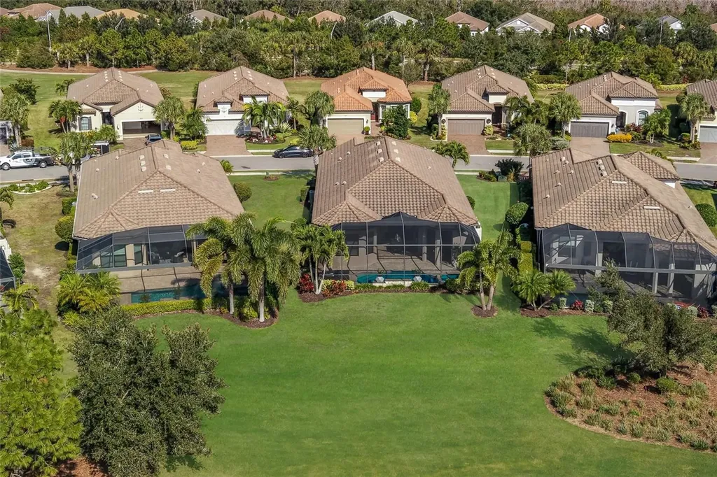 13204 Sorrento Way Lakewood Ranch FL 34211