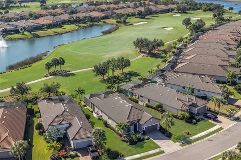 13204 Sorrento Way Lakewood Ranch FL 34211