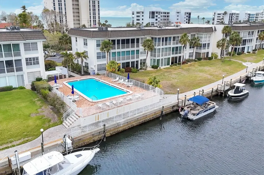 4370 Chatham Drive Longboat Key FL 34228