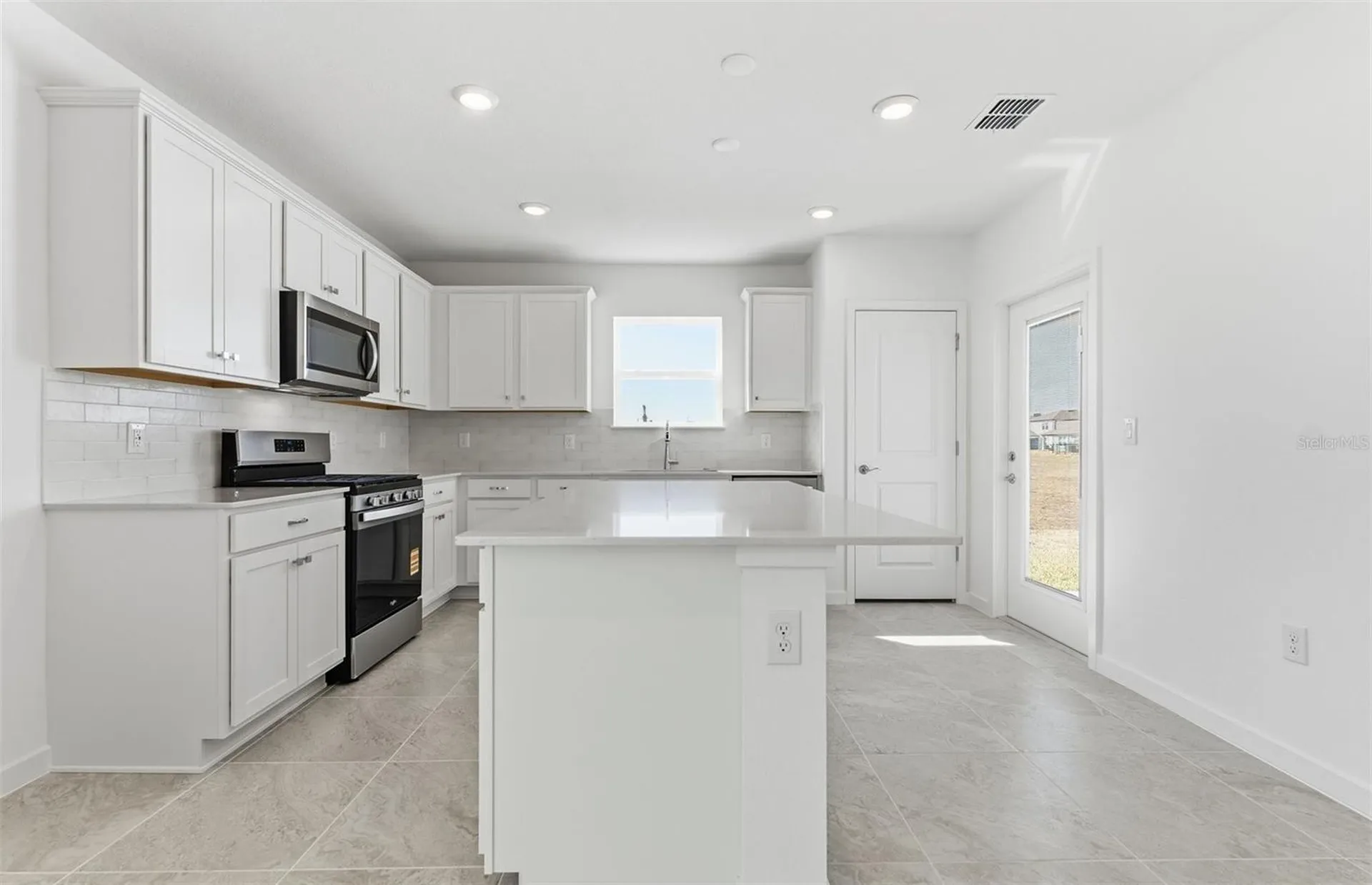 3039 Windswept Way Wildwood FL 34785